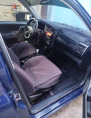 belarus 892 2: Volkswagen Vento: 1994 г., 1.8 л, Механика, Бензин, Седан — 2