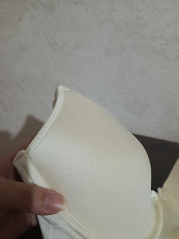 alt paltarları: Byusqalter süd verən analar üçün. Yeni qalıb etiketi üzərindədi — 5