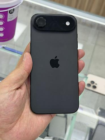 IPhone Air, Б/у, 256 ГБ, Черный, Защитное стекло, Чехол, 100 %