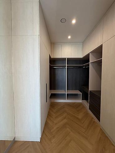 Продажа коттеджей и домов: Продаётся новый 6-комнатный дом в районе Байтик Площадь: 300 м² — 23