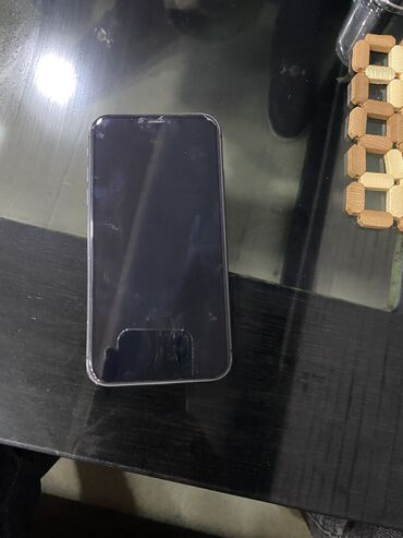 iphone 11 işlenmiş qiymeti: IPhone 11, 64 ГБ, Черный, Face ID