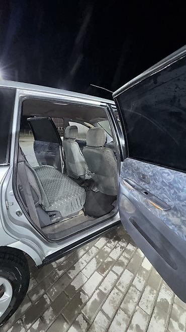 авто клей: Toyota Ipsum: 1996 г., 2 л, Автомат, Бензин, Минивэн — 9