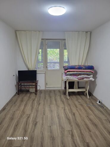 сниму дом на иссык куле: 1 комната, 32 м², 104 серия, 1 этаж