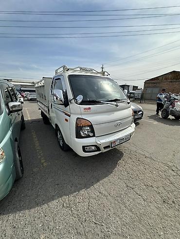 honda porter: Hyundai Porter II бортовой малотоннажный грузовик - Кабина — 2