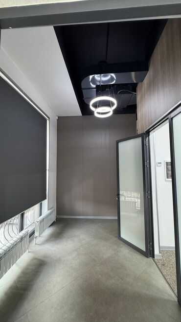 Аренда офисов: Сдаю Аренда офисов, 213 м², В жилом комплексе, С отдельным входом, С отдельным сан узлом, С системой безопасности — 10