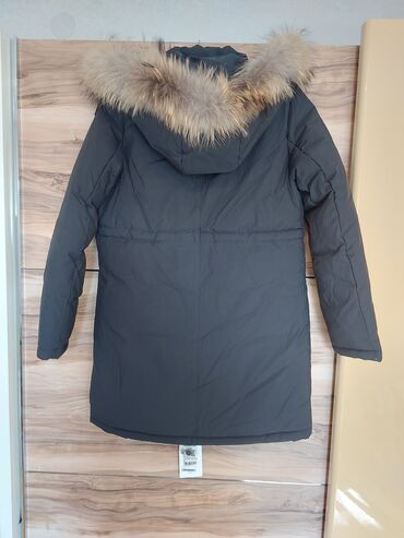 Kurtkalar: Teze kurtka .razmer 10 - 11-14 yasa uygun olar . hediyye alinib.boyuk — 13