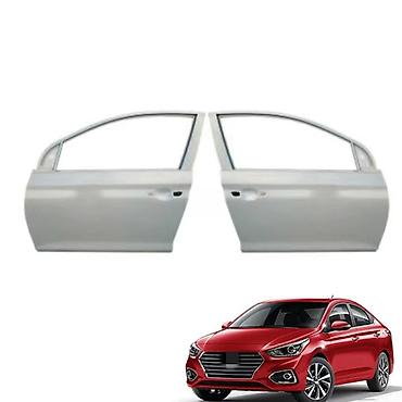 lexus 5 7: Sağ arxa, Hyundai Accent, Tayvan — 1