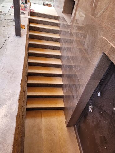 Фасадчики, отделочники: Фасадчик. С опытом — 25