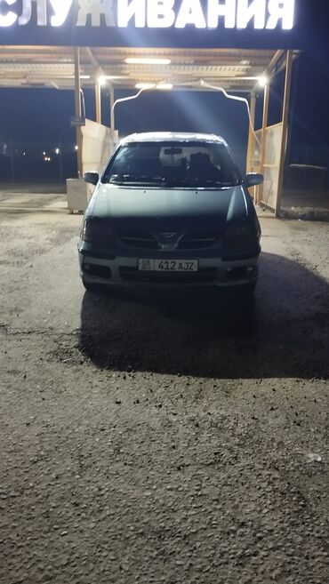 авто машина арзан: Nissan Almera Tino: 2000 г., 1.8 л, Механика, Бензин, Хетчбек