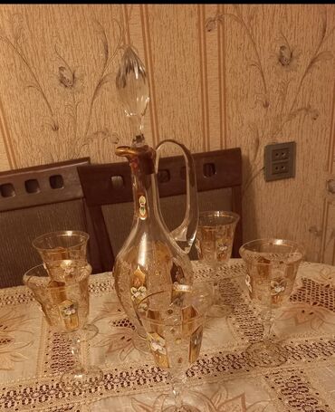 Digər dəstlər və servizlər: Serviz desti xurusdaldi