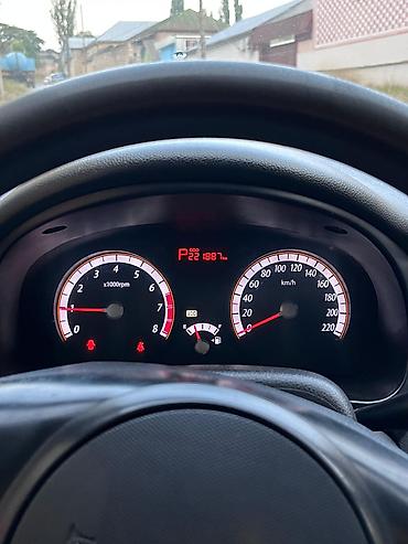 Kia Rio: 1.4 l | Sedan lalafo.az -da Kia Rio: 1.4 l | Sedan