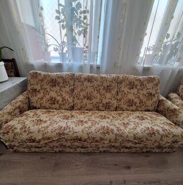 Dolablar: İşlənmiş, Divan, 2 kreslo, Bazalı, Açılan