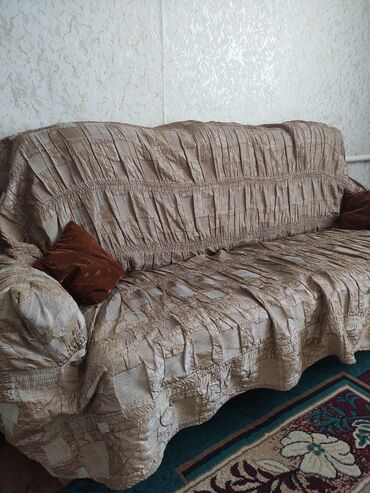 Текстиль: Продаются чехлы на мягкую мебель 3ка ( дивандва кресла ) в бежевом