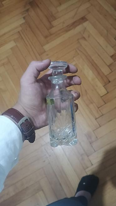 evde paketleme ışı bakı: 71ədəd - Flakon = 70Azn ---------------------------------- 10ədəd - — 3