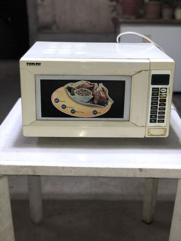 Техника для кухни: Микроволновка Nikai Japan в рабочим состоянии!
