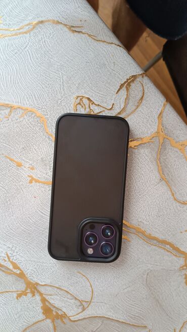 зарядное iphone 4: IPhone 14 Pro Max, Б/у, 256 ГБ, Защитное стекло, Чехол, 95 %