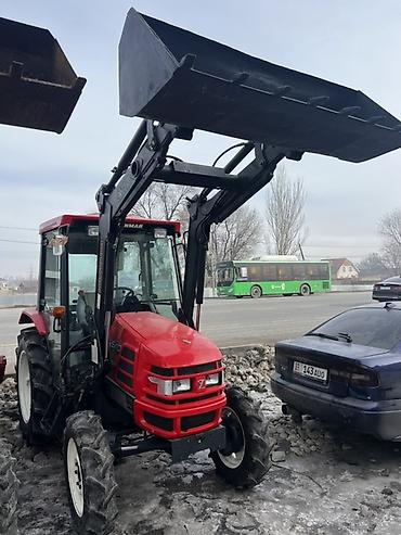 япошка трактор: Трактор Yanmar US540 с фронтальным погрузчиком - Полноразмерный — 1