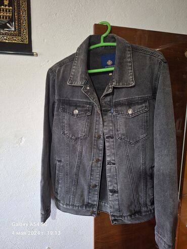 джинсовая куртка next: Джинсы M (EU 38), цвет - Черный