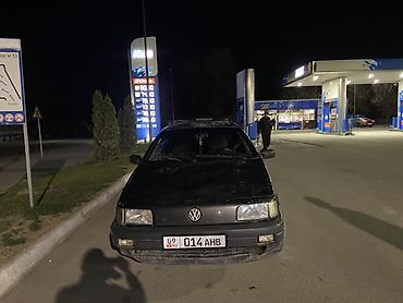 pass: Volkswagen Passat Variant: 1988 г., 1.8 л, Механика, Бензин, Универсал — 6