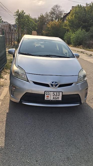 спойлео: Toyota Prius: 2012 г., 1.8 л, Вариатор, Гибрид, Хэтчбэк — 5