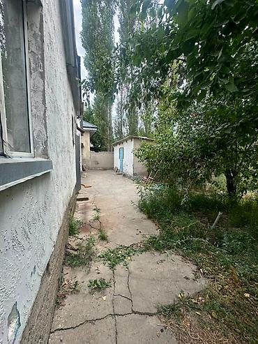 арзан ал: 🏡 **ПРОДАЁТСЯ УЧАСТОК С ДОМОМ — АН «АСМАН СИТИ»** 📍 Район — 3