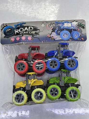 игрушка трансформер: Набор игрушечных внедорожников Off-Road Stunt Car - Комплект из 4 — 1