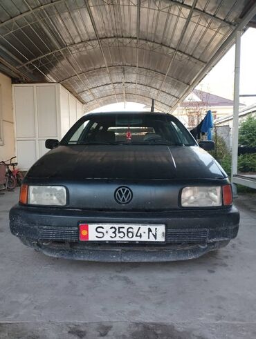 гур митсубиси: Volkswagen Passat: 1989 г., 1.8 л, Механика, Бензин, Универсал
