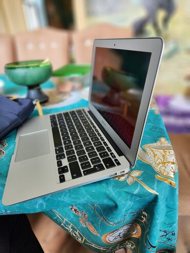 Б/у Apple MacBook, 12.5 ", AMD A3, 128 ГБ, Самовывоз