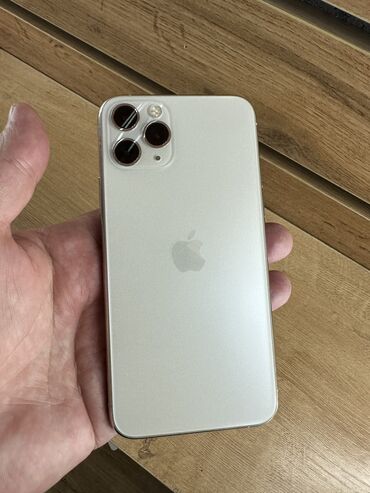 iphone 11 продам: IPhone 11 Pro, Б/у, 256 ГБ, Белый, 79 %