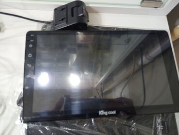 Modio: Kingcool planşet - Böyük sensor ekran (təxmini 9–10 düym), ön paneldə