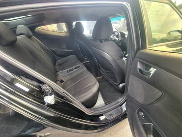 Hyundai: Hyundai Veloster: 1.6 l | 2016 il Hetçbek — 9