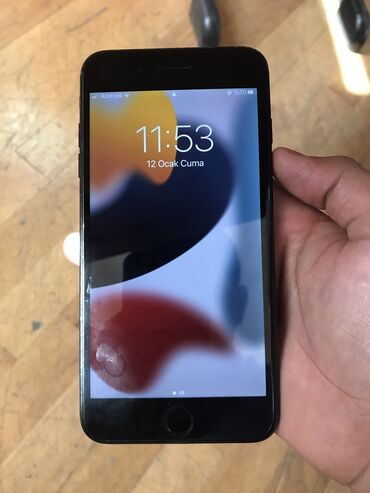 Apple iPhone: IPhone 7 Plus, 32 ГБ, Черный, Гарантия, Отпечаток пальца