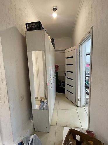 парик чач: Магазин, В жилом доме, 60 м² С ремонтом, Water сommunications, Sewerage сommunications, Heating сommunications, Отдельный вход, 1 линия — 6