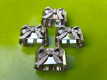 t: LUXuzni prstenovi za salvete – set od 4 komada - Materijal — 1