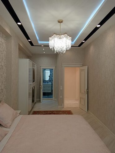 Qonaq otağı dəstləri: Daxili dizayn və mebel paketi – klassik-lüks stil - Geniş qonaq otağı — 4