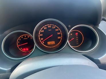 Haima: Honda Fit: 2001 г., 1.3 л, Автомат, Хетчбек — 6