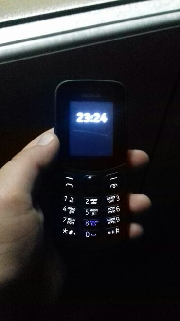 nokia 2128i: Nokia 130, rəng - Qara, Düyməli