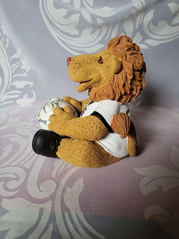 Ostali kućni dekor: Figura,sparkasa,nova Svetsko prvenstvo u fudbalu. Nemacka — 7