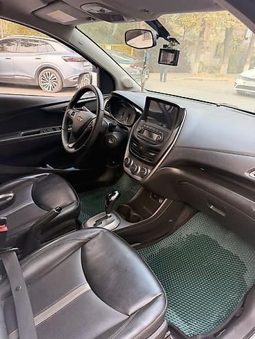 шеврале жентра: Chevrolet Spark: 2019 г., 1 л, Автомат, Бензин, Хэтчбэк — 2