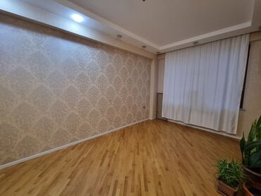 Mənzil alıram: Xirdalanin ela yerinda Heydar Eliyev prospüktinda yeni tikili binada