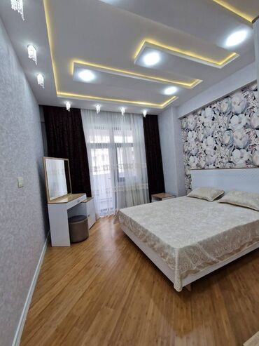 Uzunmüddətli kirayə mənzillər: Xətai metrosunun yanında 17 mərtəbəli binanın 11-ci mərtəbəsində 2 — 4