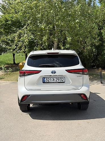 camry 55 2017: Toyota Highlander: 2022 г., Гибрид, Кроссовер — 3