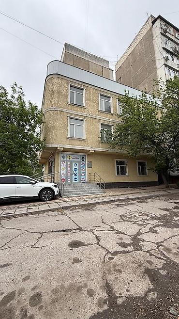 Аренда зданий: Сдается в аренду коммерческое помещение. Локация: Восток-5 Этаж: 3-й — 3