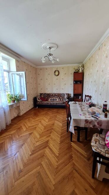 Köhnə tikili: Bakı, 3 otaqlı, Köhnə tikili, 60 kv. m — 3