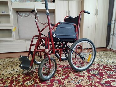 Инвалидные коляски: Почти как новые использовались месяц, очень удобный, легко едит на
