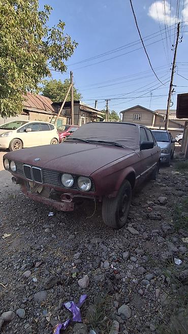 Продажа авто: BMW 3 series: 1985 г., Седан — 3