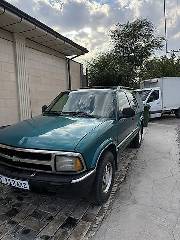 e53 amg: Chevrolet Blazer: 1996 г., 4.3 л, Автомат, Бензин, Внедорожник — 2
