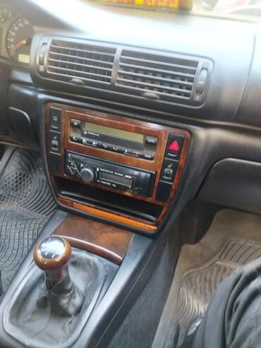 Volkswagen: Volkswagen Passat: 1998 г., 2.8 л, Механика, Бензин, Универсал — 12