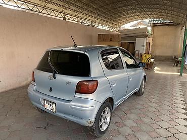 Toyota: Toyota Vitz: 2005 г., 1.3 л, Автомат, Бензин, Седан — 4