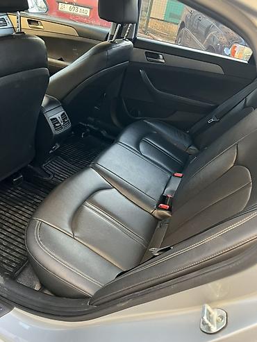 byd e2: Hyundai Sonata: 2019 г., 2 л, Автомат, Газ, Седан — 10